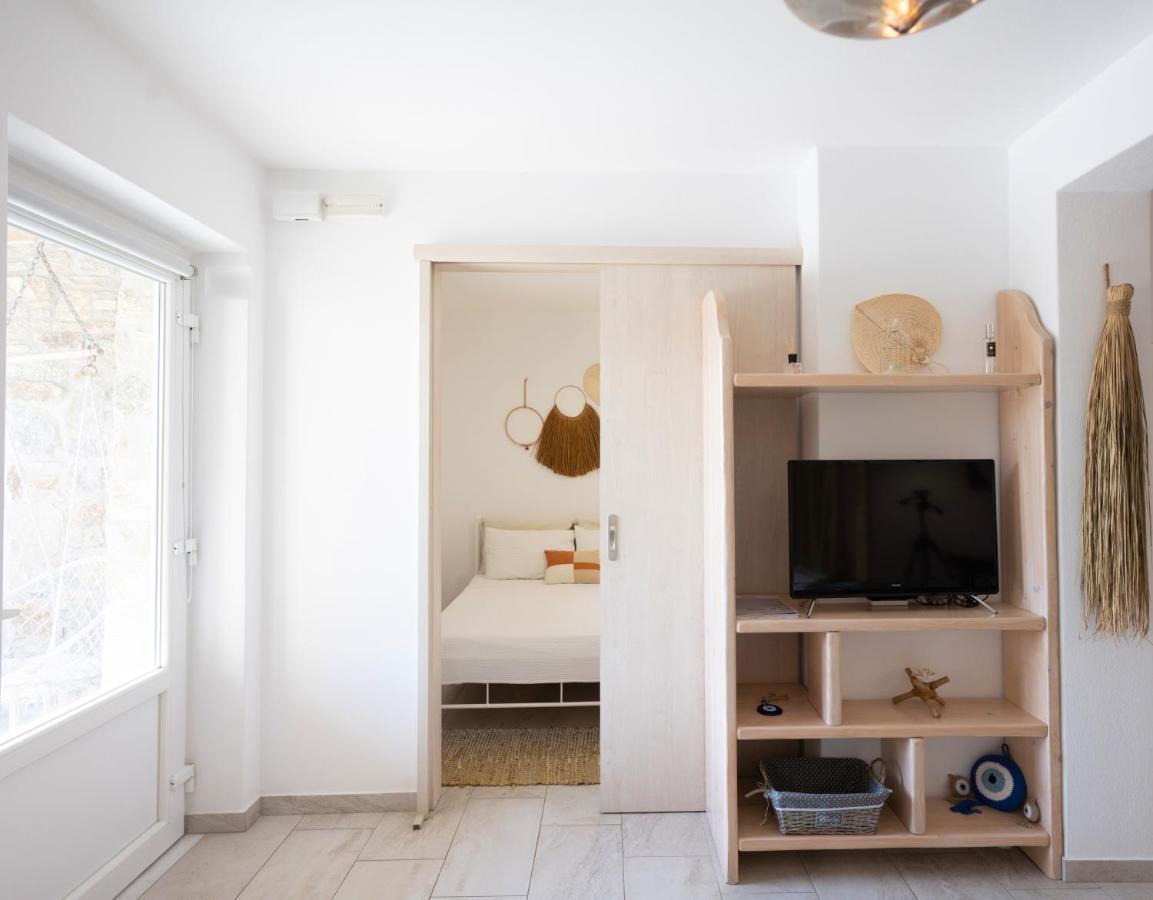 Mykonos Dot Apartments أنو ميرا المظهر الخارجي الصورة
